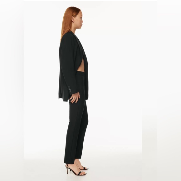 Babaton High-Rise Cigarette Pant w/Split Front Hem. Size 6. Color Black. - Picture 3 of 10